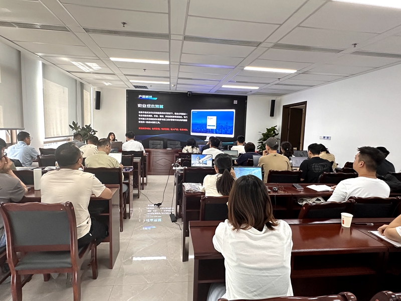 宜宾建投建工经营部举办宏业施工成本管理实操培训 助力业务能力提升 (1).jpg